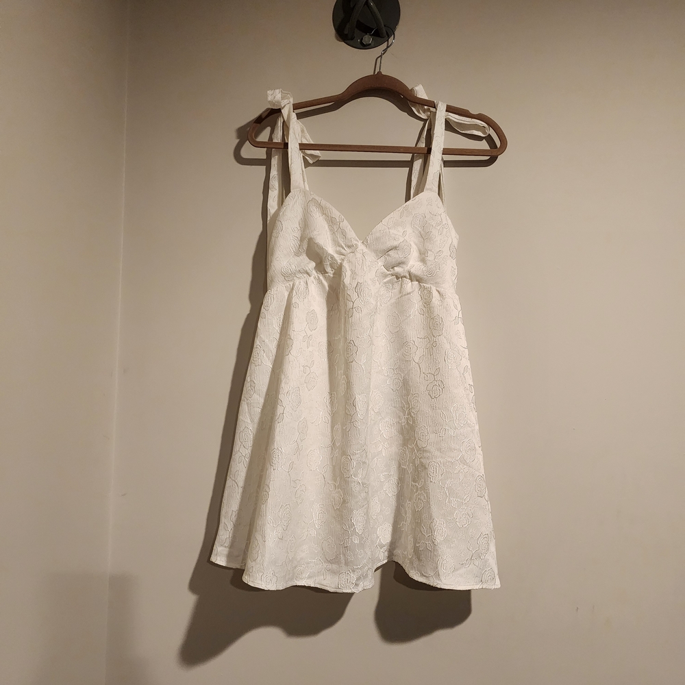 Lulu's White Babydoll Mini Dress Spaghetti Strap